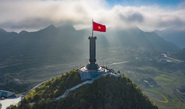 ĐÀ NẴNG - HÀ NỘI - HÀ GIANG - CAO BẰNG ( 4N3Đ )